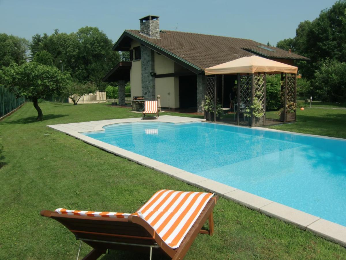 B&B Il Ciliegio Lomnago Exterior foto